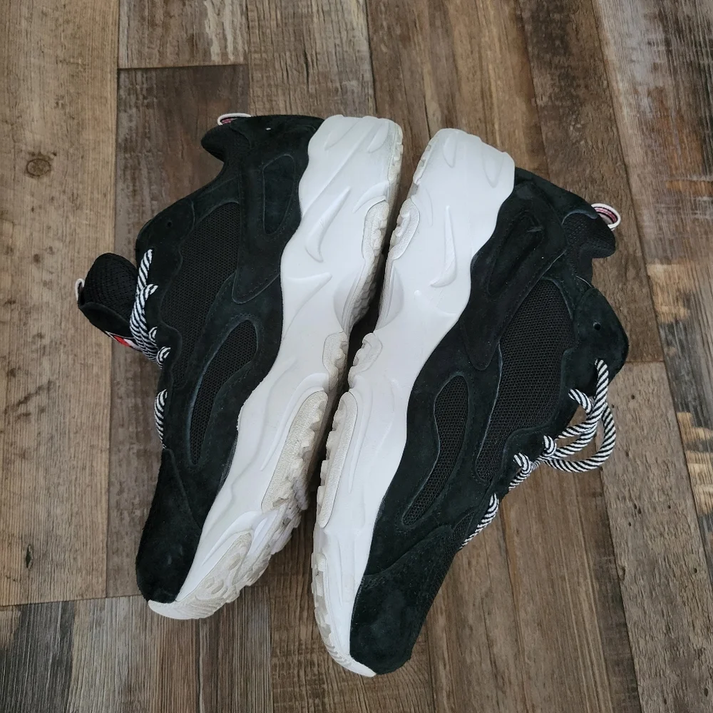 Fila Ray Tracer Shoes - Picture 3 of 9